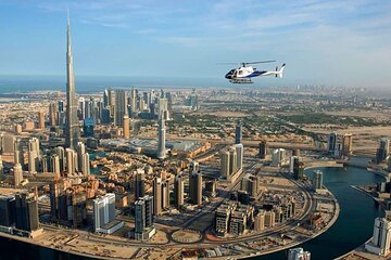 Dubai Helicopter The Grand Tour - 30 Minutes - TravelMaxi.com