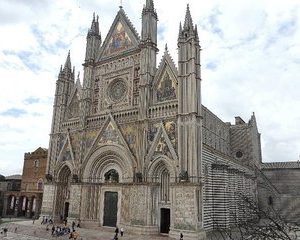 Orvieto and Civita di Bagnoregio with Driver Private Day Trip from Rome By Car